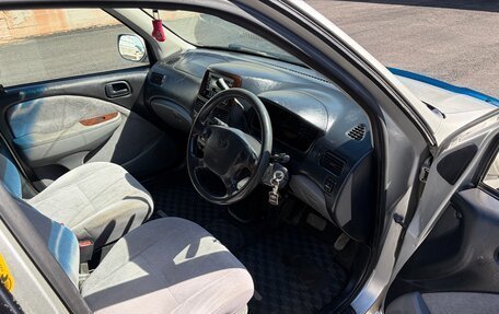 Toyota Raum I, 2001 год, 135 000 рублей, 9 фотография