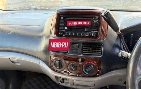 Toyota Raum I, 2001 год, 135 000 рублей, 11 фотография