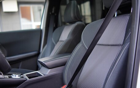 Mitsubishi Outlander, 2023 год, 3 300 000 рублей, 26 фотография