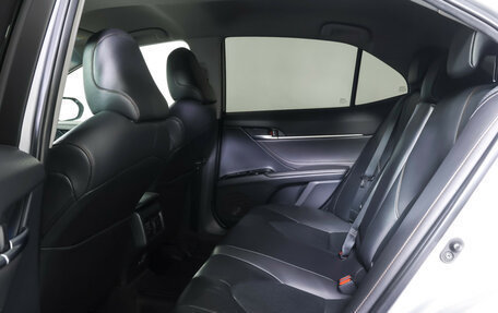 Toyota Camry, 2020 год, 3 049 000 рублей, 12 фотография