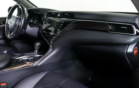 Toyota Camry, 2020 год, 3 049 000 рублей, 11 фотография