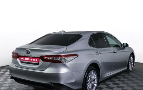 Toyota Camry, 2020 год, 3 049 000 рублей, 5 фотография
