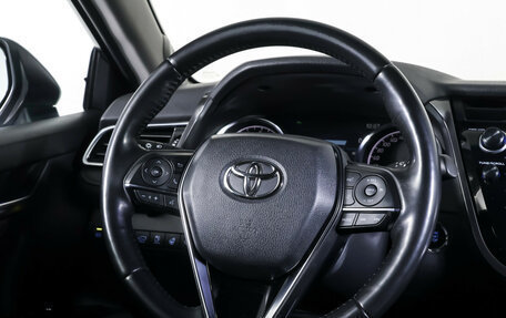 Toyota Camry, 2020 год, 3 049 000 рублей, 14 фотография