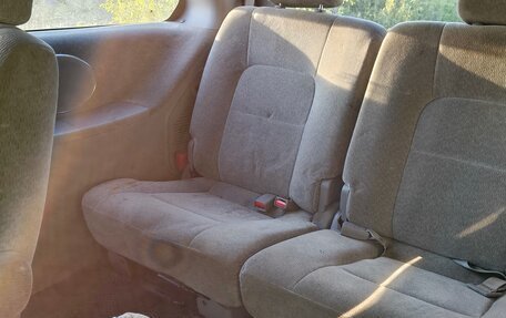 KIA Carnival III, 2004 год, 450 000 рублей, 5 фотография