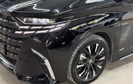 Toyota Alphard, 2024 год, 11 790 000 рублей, 2 фотография