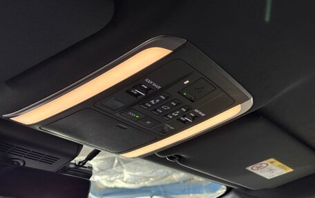 Toyota Alphard, 2024 год, 11 790 000 рублей, 18 фотография