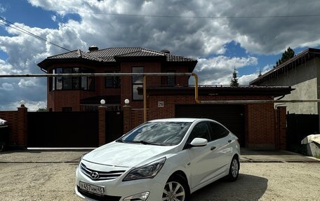 Hyundai Solaris II рестайлинг, 2015 год, 869 000 рублей, 3 фотография
