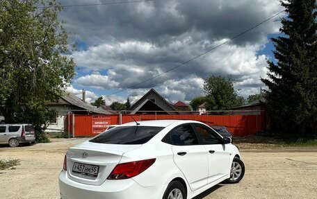 Hyundai Solaris II рестайлинг, 2015 год, 869 000 рублей, 4 фотография