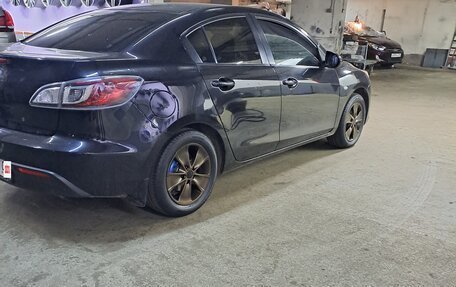 Mazda 3, 2011 год, 920 000 рублей, 2 фотография