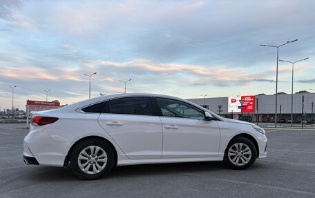 Hyundai Sonata VII, 2019 год, 1 590 000 рублей, 2 фотография