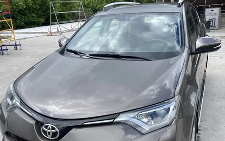 Toyota RAV4, 2016 год, 2 050 000 рублей, 3 фотография