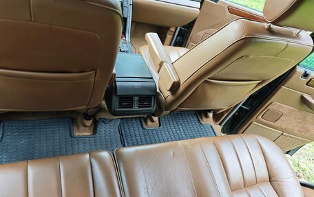 Land Rover Range Rover III, 1997 год, 1 300 000 рублей, 12 фотография