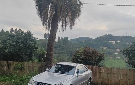 Mercedes-Benz CLK-Класс, 2002 год, 800 000 рублей, 6 фотография