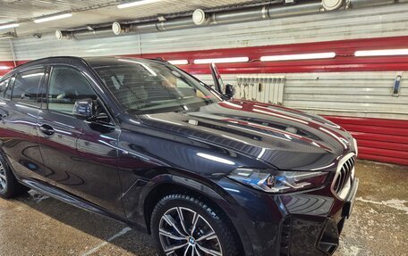 BMW X6, 2023 год, 10 990 000 рублей, 3 фотография