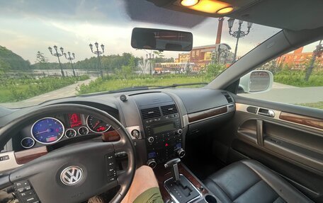 Volkswagen Touareg III, 2010 год, 1 300 000 рублей, 11 фотография