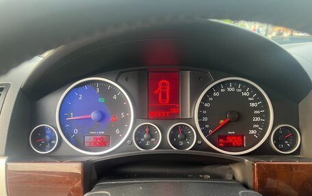 Volkswagen Touareg III, 2010 год, 1 300 000 рублей, 10 фотография