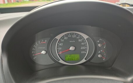 Hyundai Tucson III, 2008 год, 680 000 рублей, 2 фотография