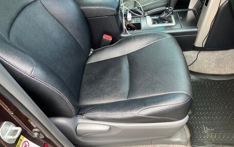 Toyota Land Cruiser Prado 150 рестайлинг 2, 2012 год, 3 000 000 рублей, 10 фотография