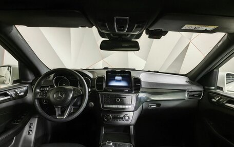 Mercedes-Benz GLS, 2018 год, 4 697 000 рублей, 14 фотография