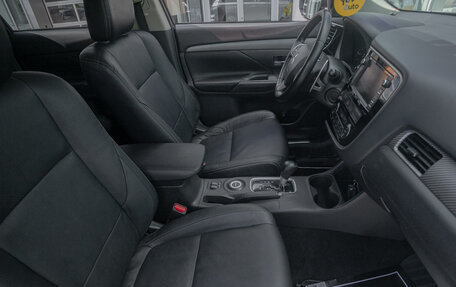 Mitsubishi Outlander III рестайлинг 3, 2012 год, 1 478 000 рублей, 18 фотография