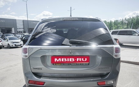Mitsubishi Outlander III рестайлинг 3, 2012 год, 1 478 000 рублей, 6 фотография