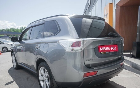 Mitsubishi Outlander III рестайлинг 3, 2012 год, 1 478 000 рублей, 5 фотография