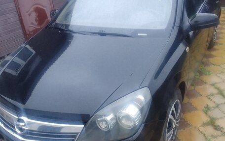 Opel Astra J, 2009 год, 380 000 рублей, 2 фотография