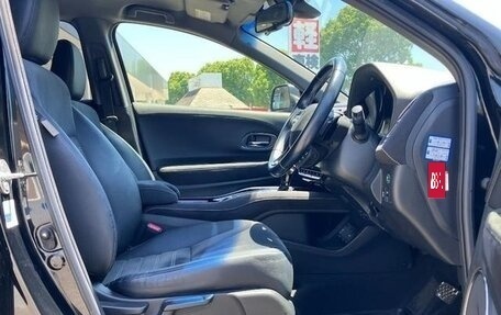 Honda Vezel, 2016 год, 1 352 000 рублей, 10 фотография