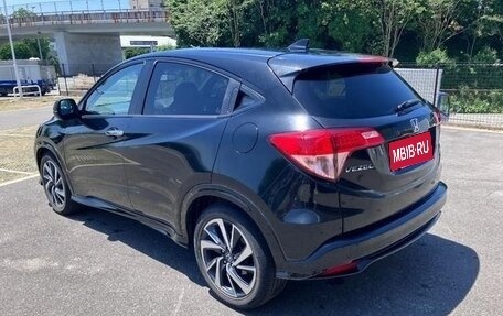 Honda Vezel, 2016 год, 1 352 000 рублей, 9 фотография