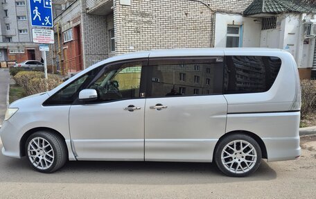 Nissan Serena III, 2011 год, 1 200 000 рублей, 1 фотография
