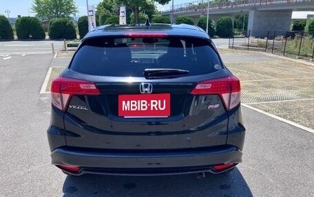 Honda Vezel, 2016 год, 1 352 000 рублей, 7 фотография