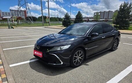 Toyota Camry, 2018 год, 2 300 000 рублей, 1 фотография