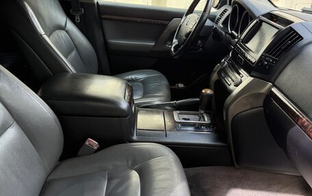 Toyota Land Cruiser 200, 2008 год, 2 300 000 рублей, 1 фотография