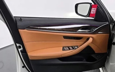 BMW 5 серия, 2022 год, 4 093 000 рублей, 13 фотография