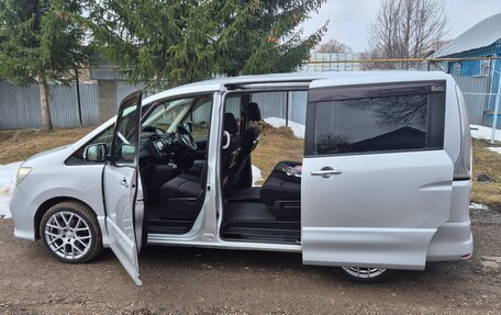 Nissan Serena III, 2011 год, 1 200 000 рублей, 5 фотография