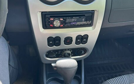 Renault Sandero I, 2011 год, 600 000 рублей, 18 фотография