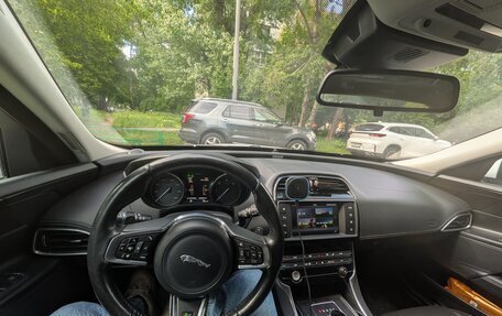 Jaguar XE I рестайлинг, 2015 год, 1 525 000 рублей, 5 фотография
