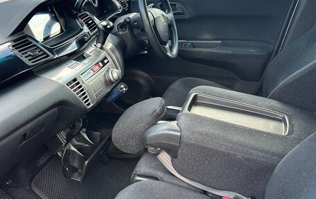 Honda Edix, 2005 год, 550 000 рублей, 7 фотография
