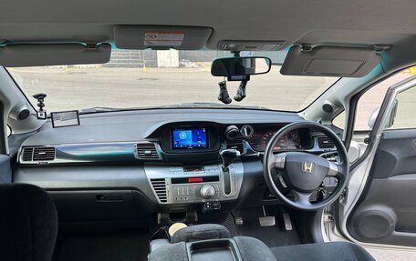 Honda Edix, 2005 год, 550 000 рублей, 28 фотография