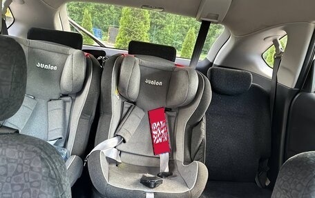 Honda Edix, 2005 год, 550 000 рублей, 27 фотография