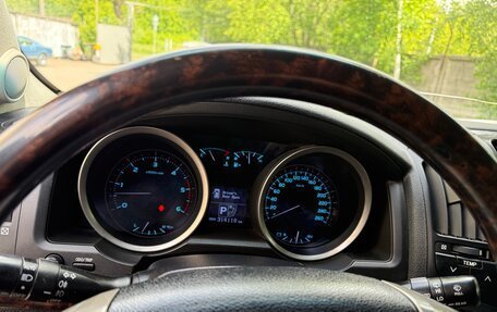 Toyota Land Cruiser 200, 2008 год, 2 300 000 рублей, 4 фотография