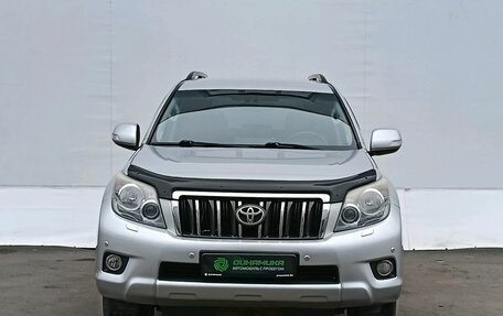 Toyota Land Cruiser Prado 150 рестайлинг 2, 2013 год, 2 740 000 рублей, 2 фотография
