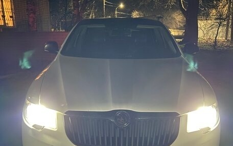 Skoda Superb III рестайлинг, 2012 год, 1 379 000 рублей, 11 фотография