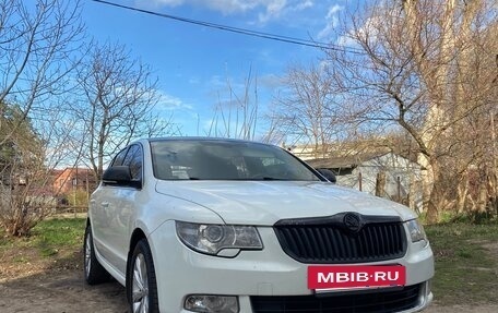 Skoda Superb III рестайлинг, 2012 год, 1 379 000 рублей, 8 фотография