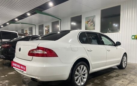 Skoda Superb III рестайлинг, 2012 год, 1 379 000 рублей, 19 фотография
