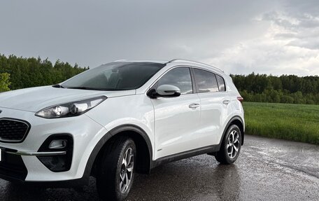 KIA Sportage IV рестайлинг, 2019 год, 2 400 000 рублей, 7 фотография