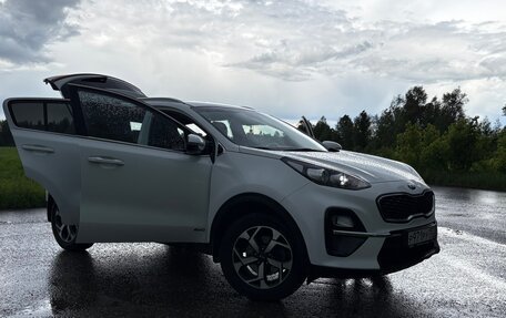 KIA Sportage IV рестайлинг, 2019 год, 2 400 000 рублей, 2 фотография
