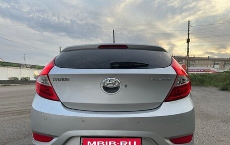 Hyundai Solaris II рестайлинг, 2012 год, 700 000 рублей, 6 фотография