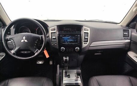 Mitsubishi Pajero IV, 2015 год, 2 500 000 рублей, 9 фотография