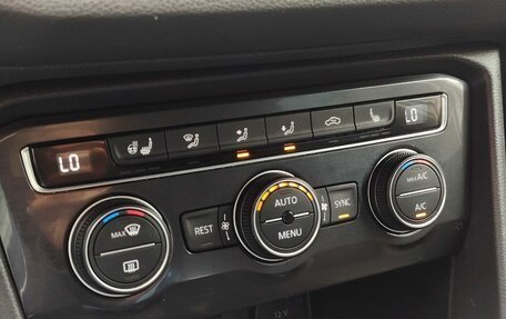 Volkswagen Tiguan II, 2017 год, 2 771 111 рублей, 13 фотография